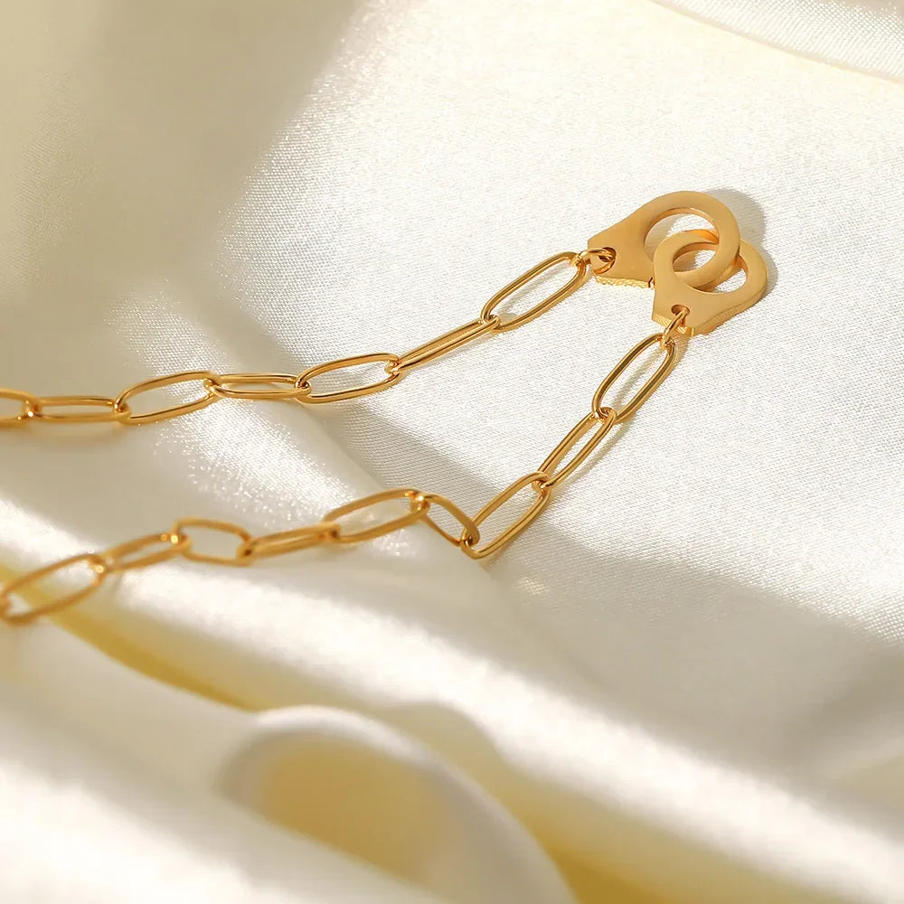 Chain Long with Eslabones Necklace | Vallria