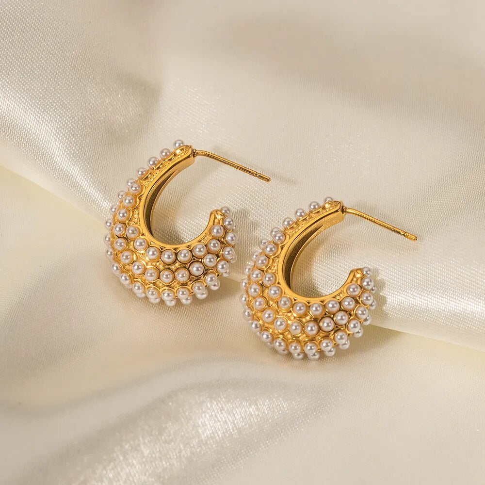 Hoop Medium with Pearls Harmony Earring | Vallria