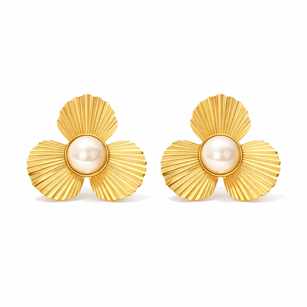 Flower Pearl Earring | Vallria