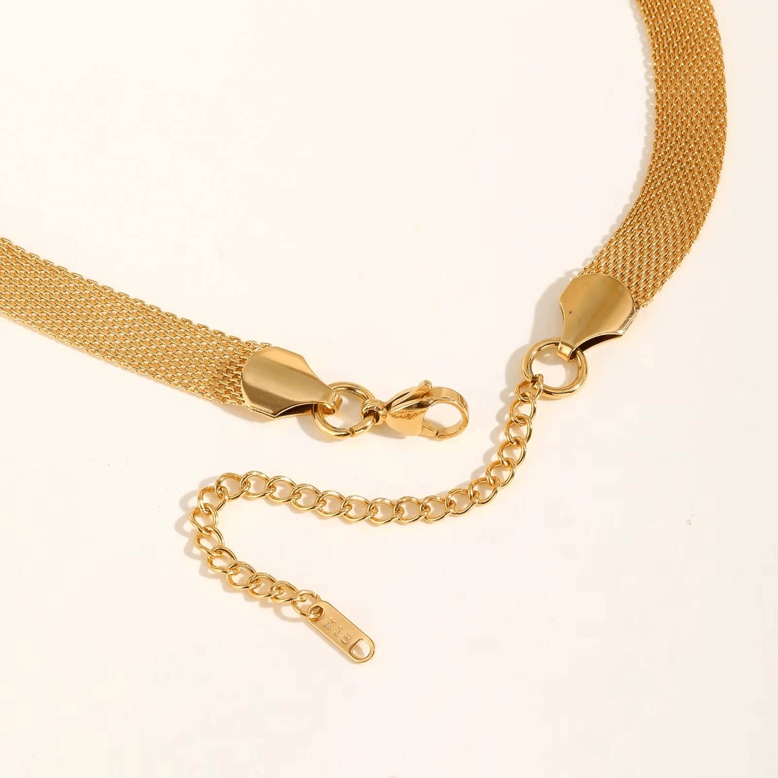 Choker of Mesh Elegant Necklace | Vallria