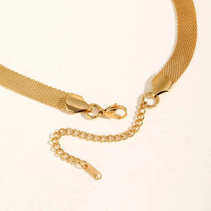 Choker of Mesh Elegant Necklace | Vallria