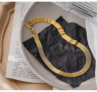 Choker of Mesh Elegant Necklace | Vallria