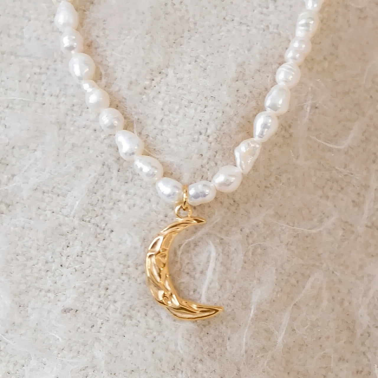 Real Pearls with Moon Pendant Necklace | Vallria