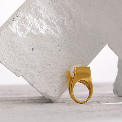 Pearl Paola Ring | Vallria