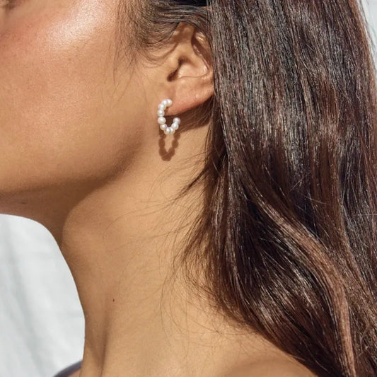 Hoop Pearl Earring | Vallria