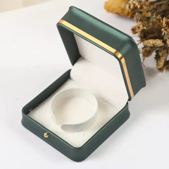 Luxury Padded for Jewelry Milano Jewelry Box | Vallria