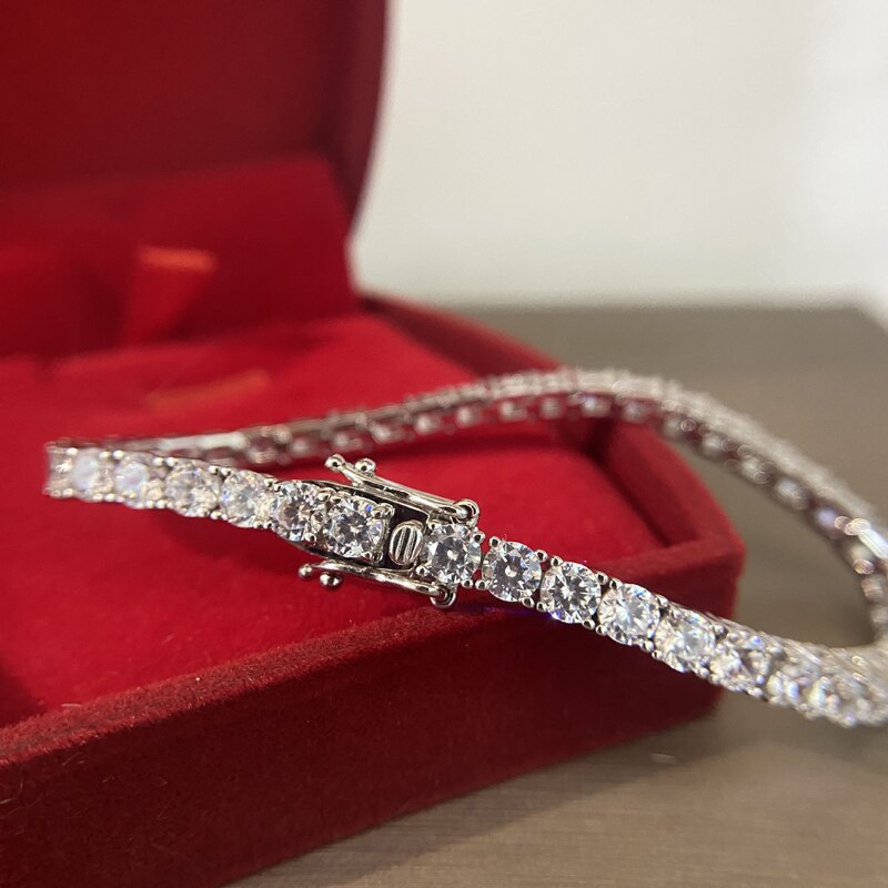 Riviera Luxury Zirconia Bracelet | Vallria