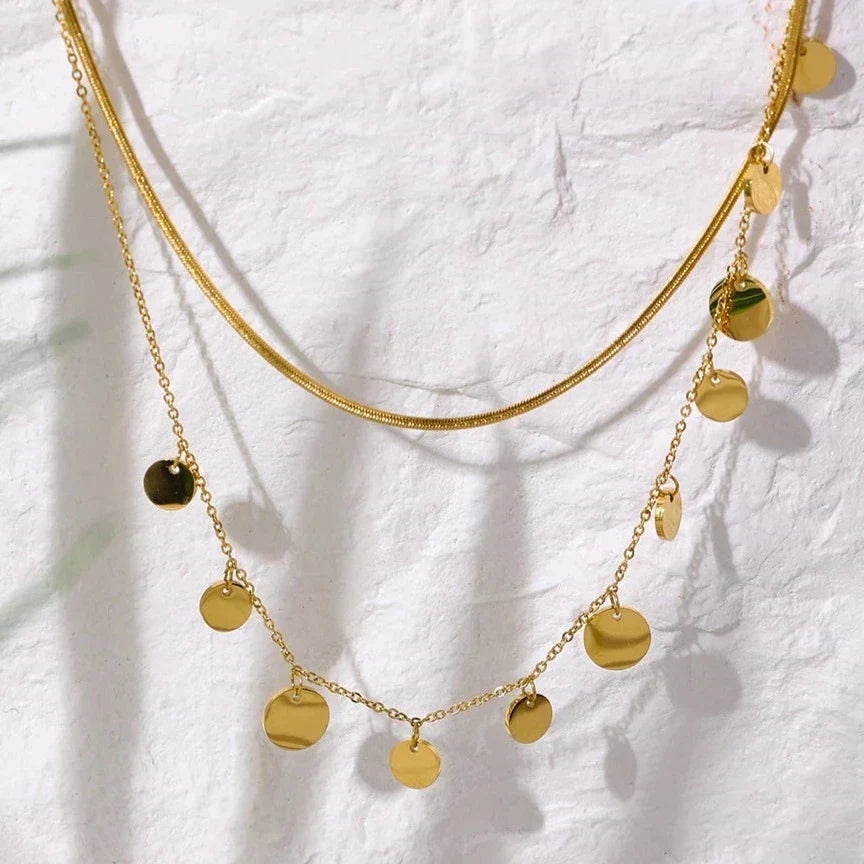 Necklace of Layers with Medallions and Mesh Mix | Vallria