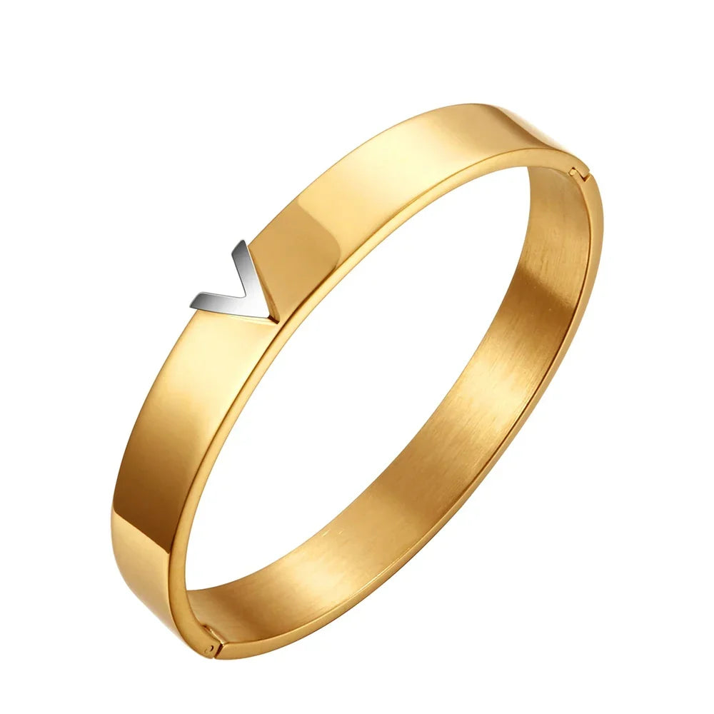 Vivace: Bracelet + Ring Jewelry Set | Vallria