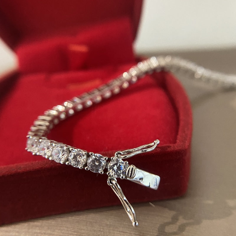 Riviera Luxury Zirconia Bracelet | Vallria