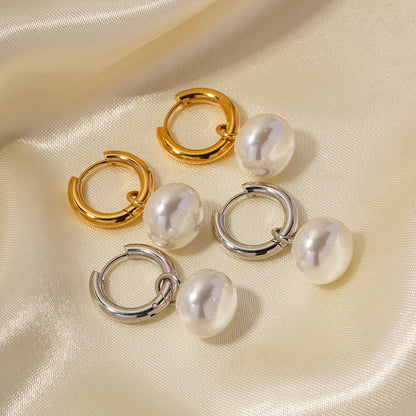 Emma Pearl Minimalist Earring | Vallria