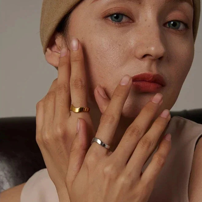 Waves Lucca Adjustable Ring | Vallria