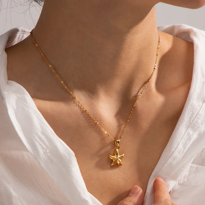 Star of Mar Necklace | Vallria