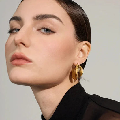 Hoop Concave Earrings | Vallria