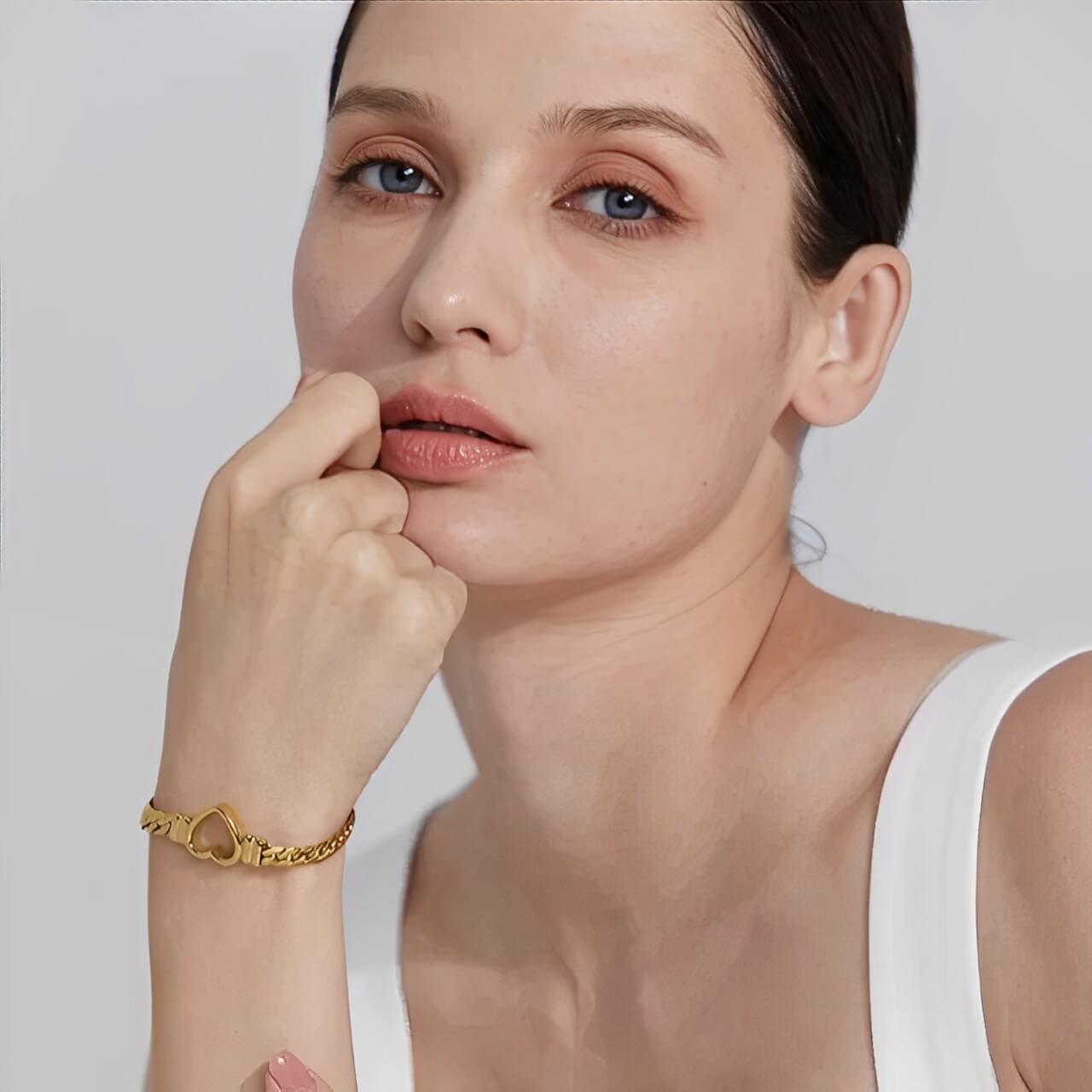 Heart with Chain Link Large Bracelet | Vallria