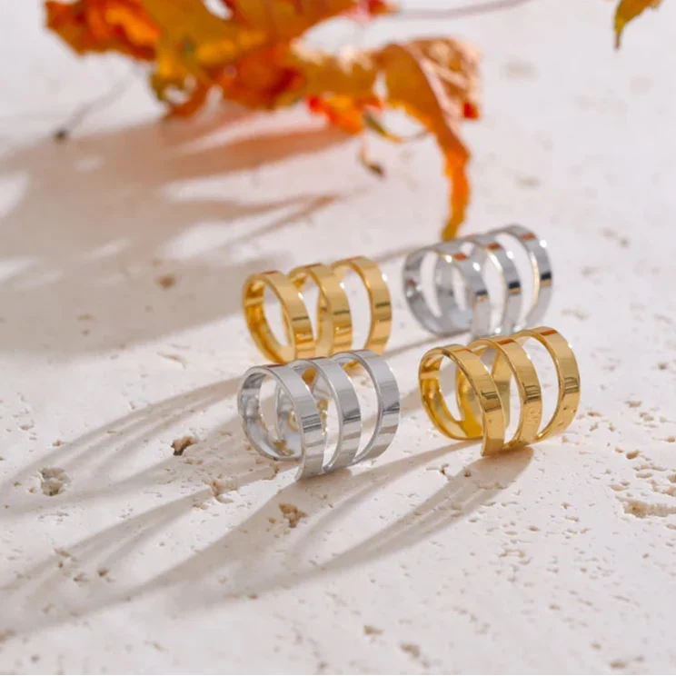 Ear Cuff Camille Earring | Vallria