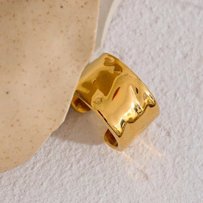 Sicily Texture Hammered Adjustable Ring | Vallria