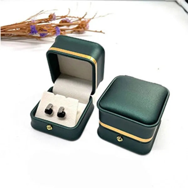 Luxury Padded for Jewelry Milano Jewelry Box | Vallria
