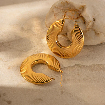 Hoop Milazzo Flat Earring | Vallria
