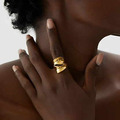 Voluta Elegance Ring | Vallria