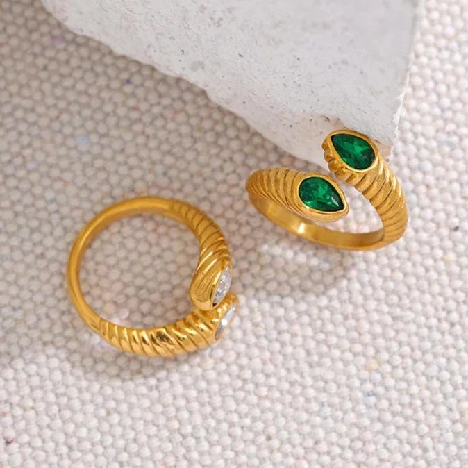 Snake Adjustable with Cubic Zirconia Ring | Vallria