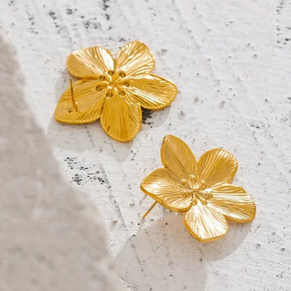 Cherry Blossom Earring | Vallria