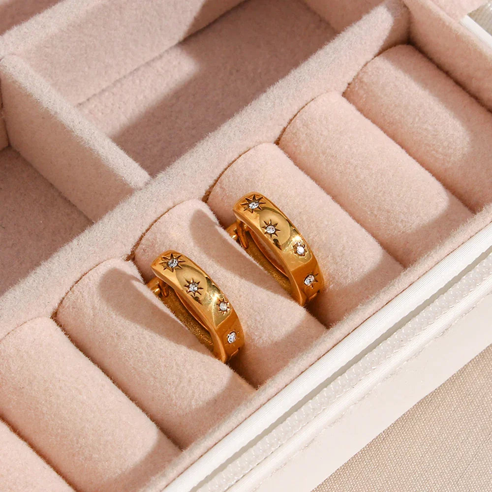 Stella Cubic Zirconia Earring | Vallria