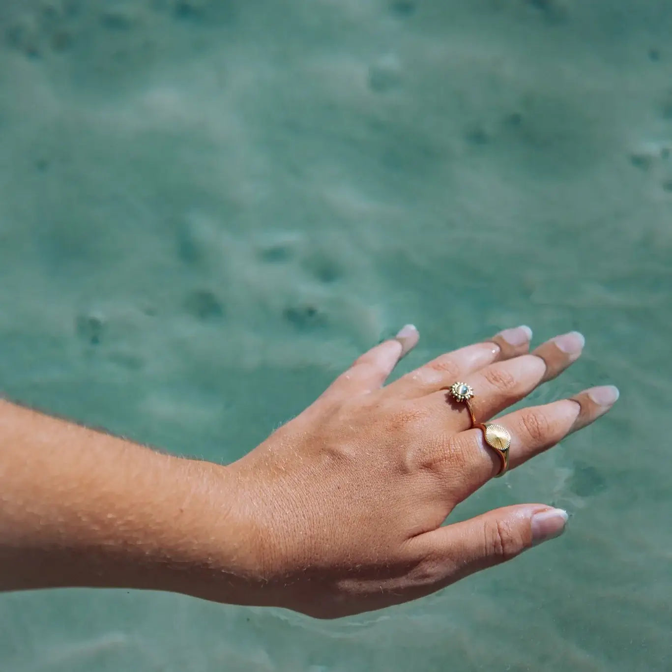 Sun Radiant Minimalist Ring | Vallria