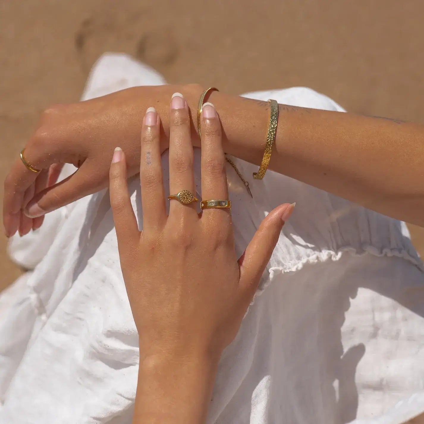 Stella with Crystals of Cubic Zirconia Ring | Vallria