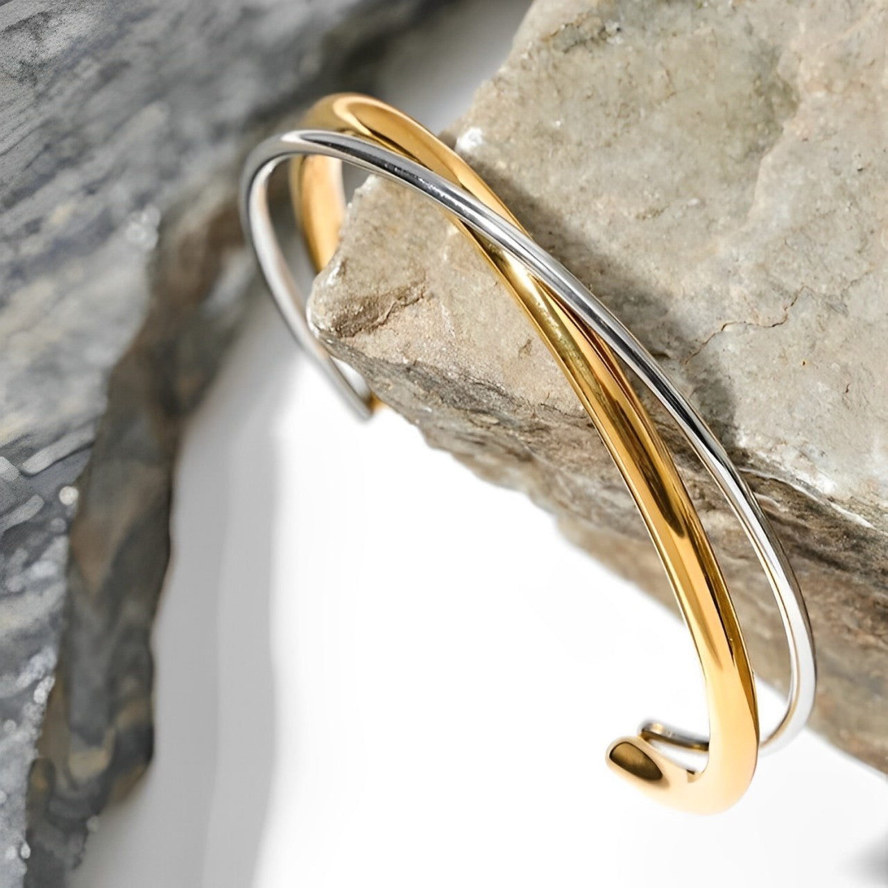Double Contrast Verona Bracelet | Vallria