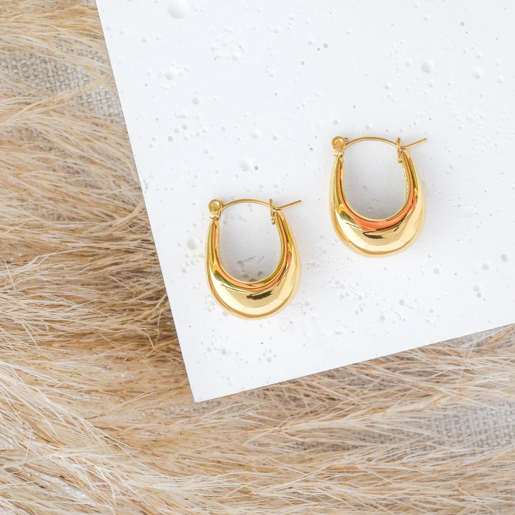 Hoop Canoe Earrings | Vallria
