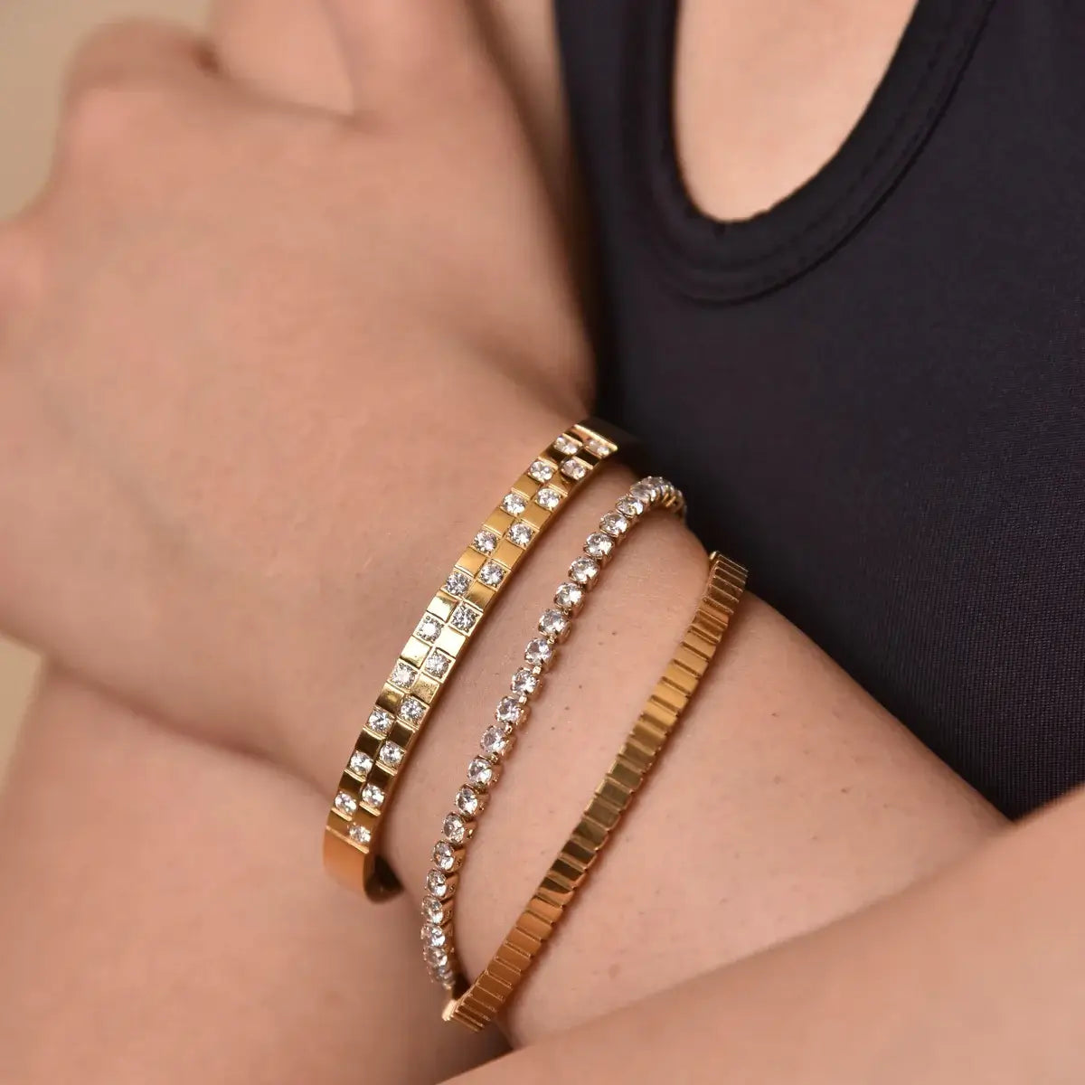 Riviera with Cubic Zirconia Sparkling Bracelet | Vallria
