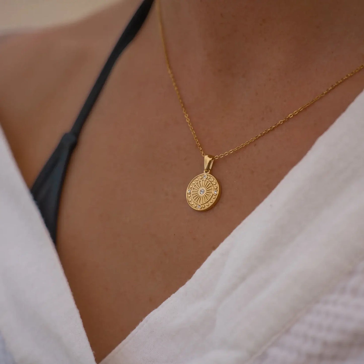 Sun with Cubic Zirconias Necklace | Vallria