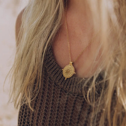 Sun Divino Necklace | Vallria