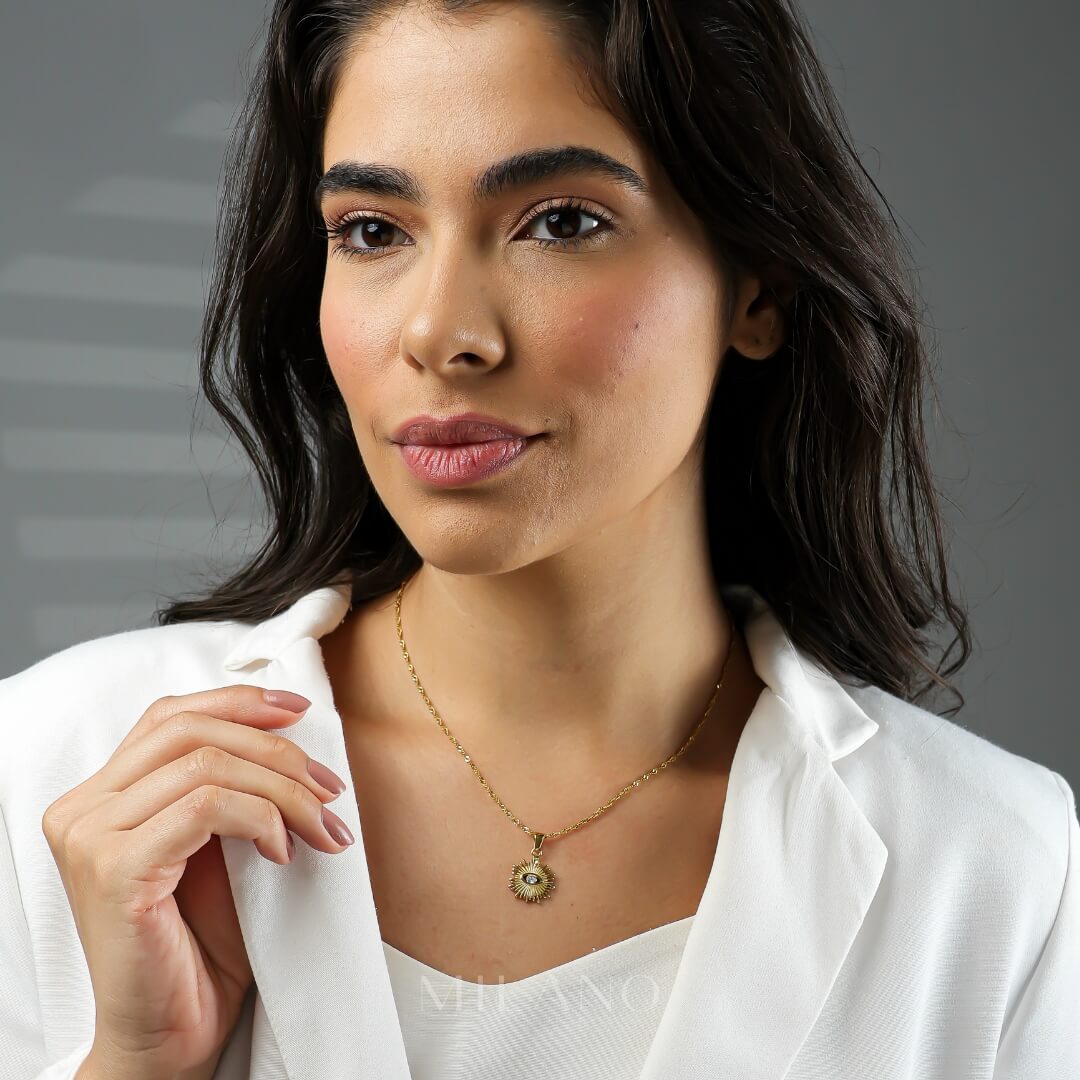 Occhio Zirconia Necklace | Vallria