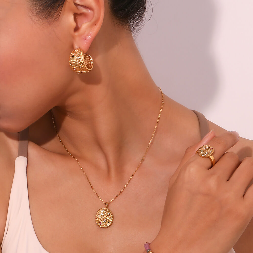 Marseille: Necklace + Ring Jewelry Set | Vallria