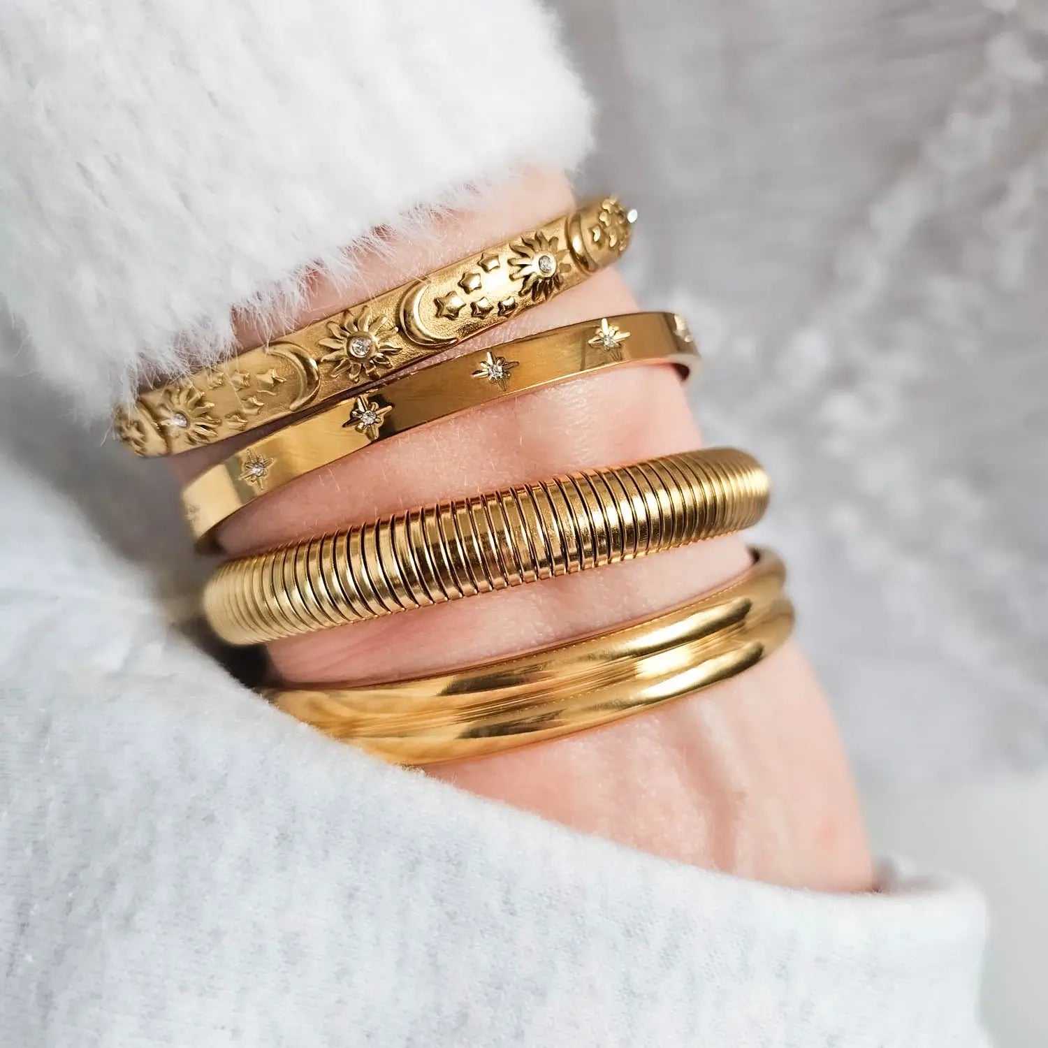 Minimalist Louise Cubic Zirconia Bracelet | Vallria