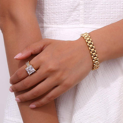 Link Bold Bracelet | Vallria