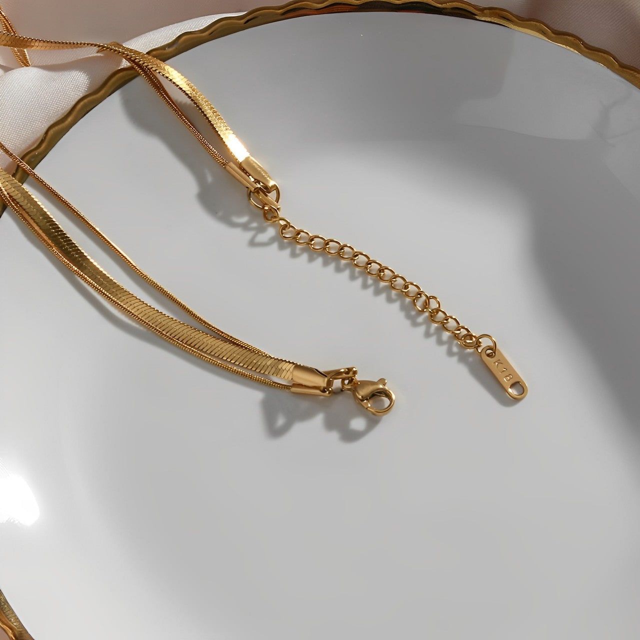 Mixed of Mesh and Tail of Mouse Necklace | Vallria